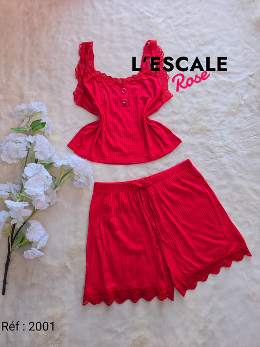 Ensemble short 2001