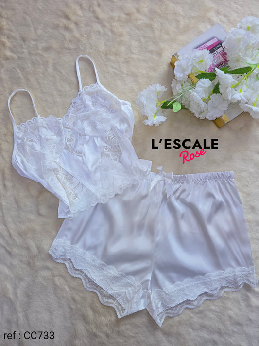 Ensemble short CC733