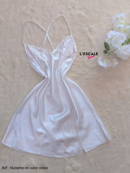 Nuisette en satin shein