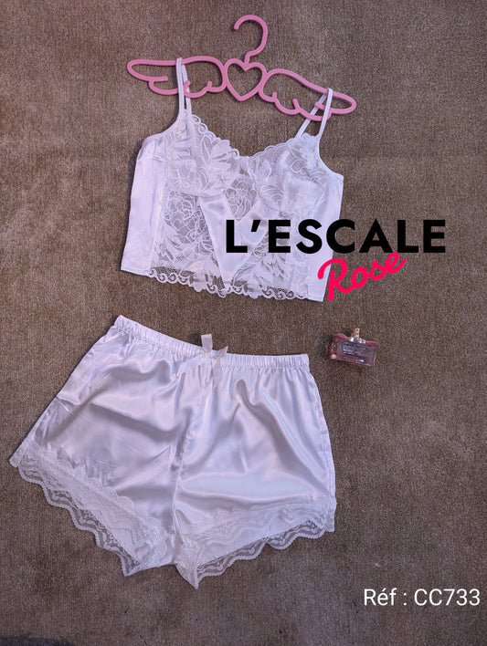 Ensemble short CC733