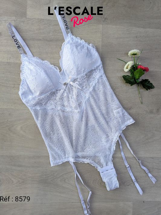 Body 8579
