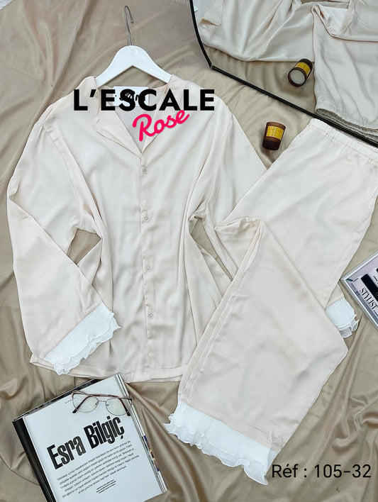 Pyjamas en satin 105-32