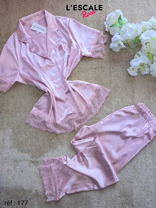 Pyjamas en satin 177